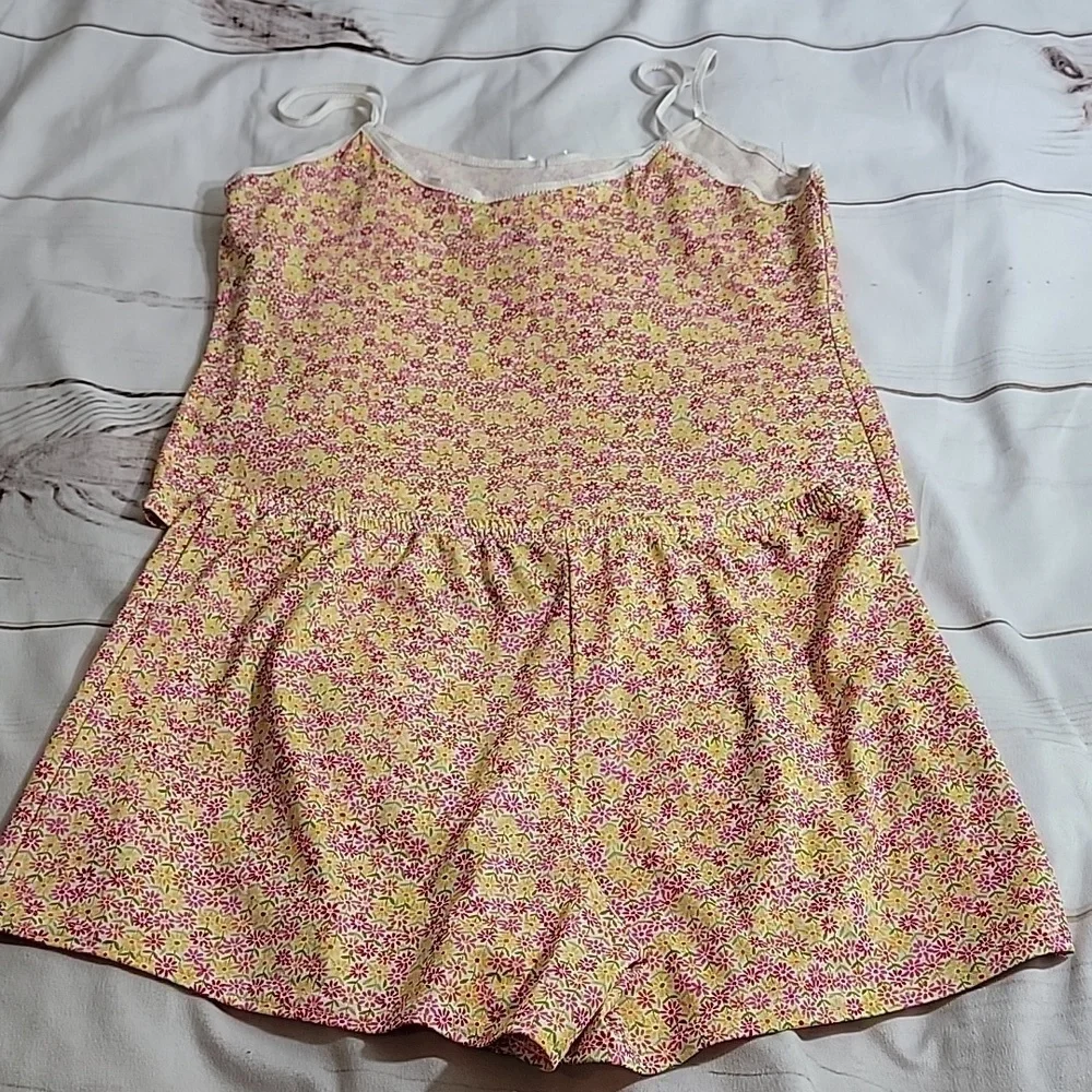 Kickback Kick Back 2000s Set Beautiful Floral Pink and Yellow 2 Piece Set Funky